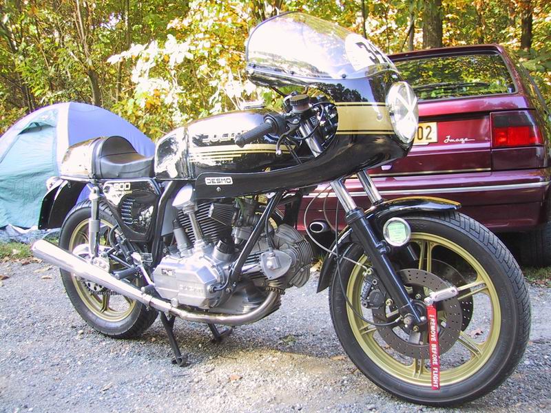 Ducati-900SS