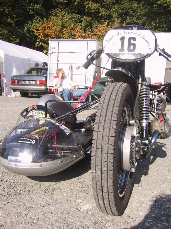 Side-BMW