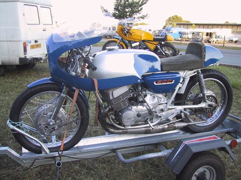Suzuki-500